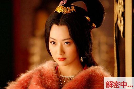 RED新歌MV中的非遗元素解密，从舞蹈到服饰的文化密码